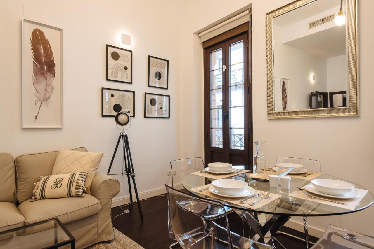 Apartamento Puerta Real - Free Parking Sevilla Eksteriør billede