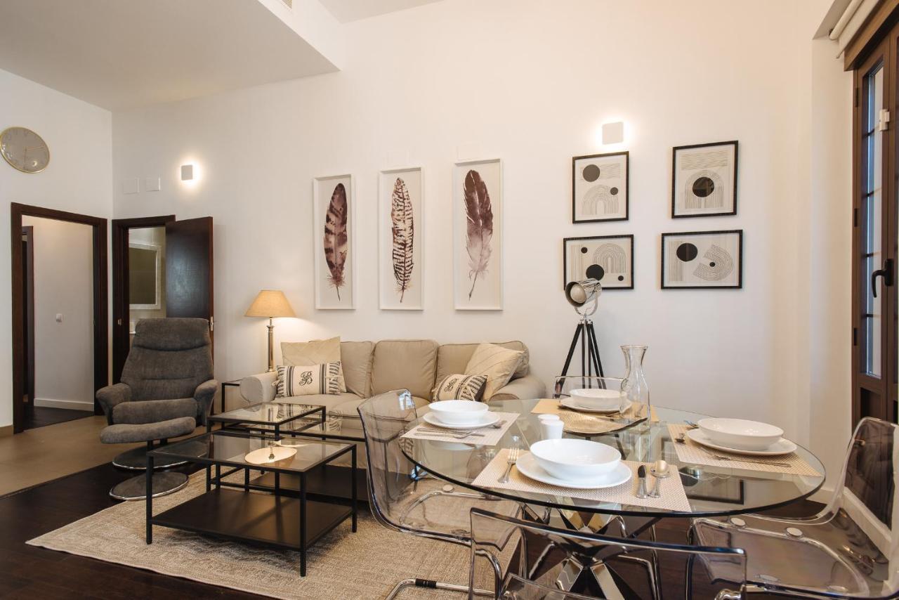 Apartamento Puerta Real - Free Parking Sevilla Eksteriør billede