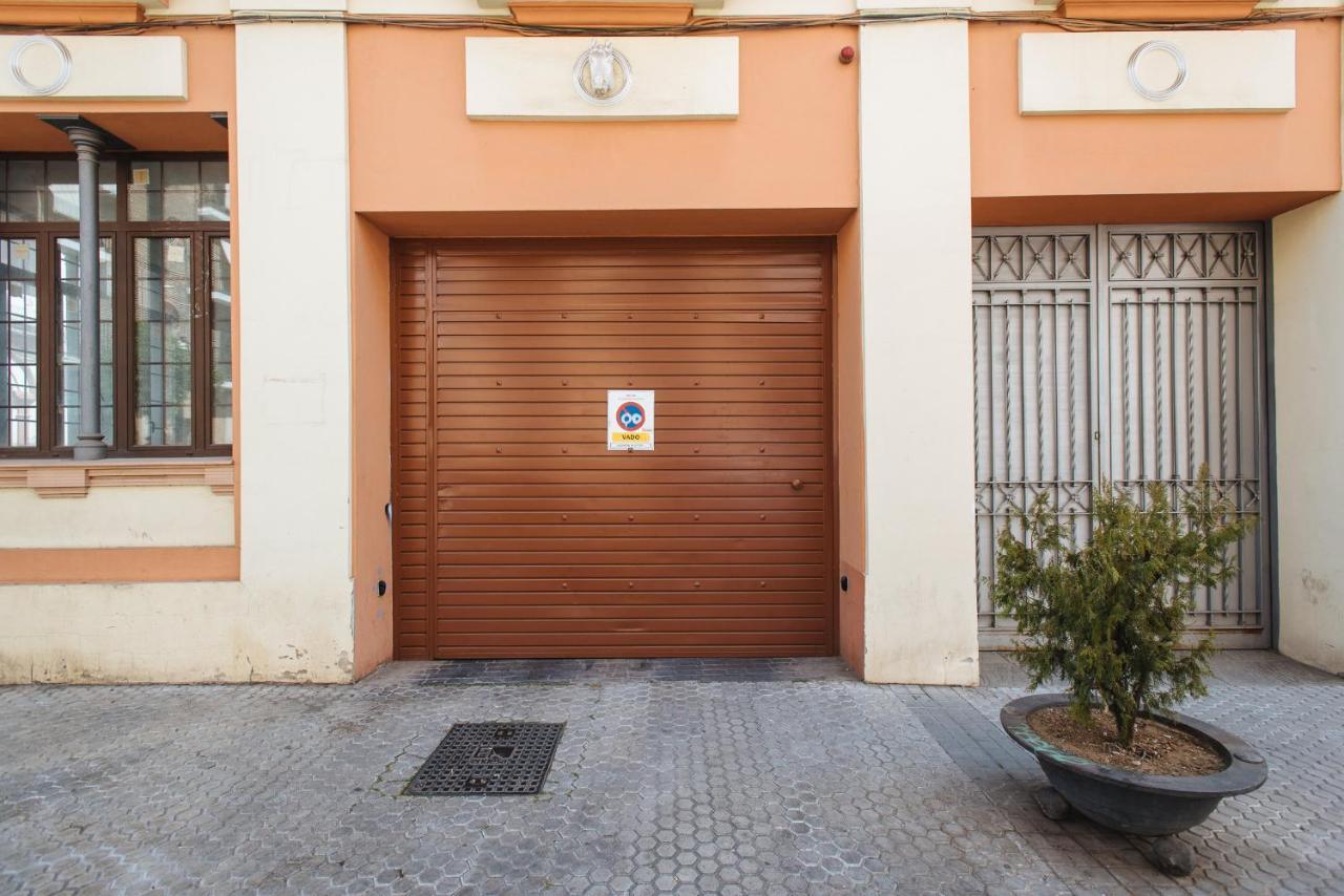 Apartamento Puerta Real - Free Parking Sevilla Eksteriør billede