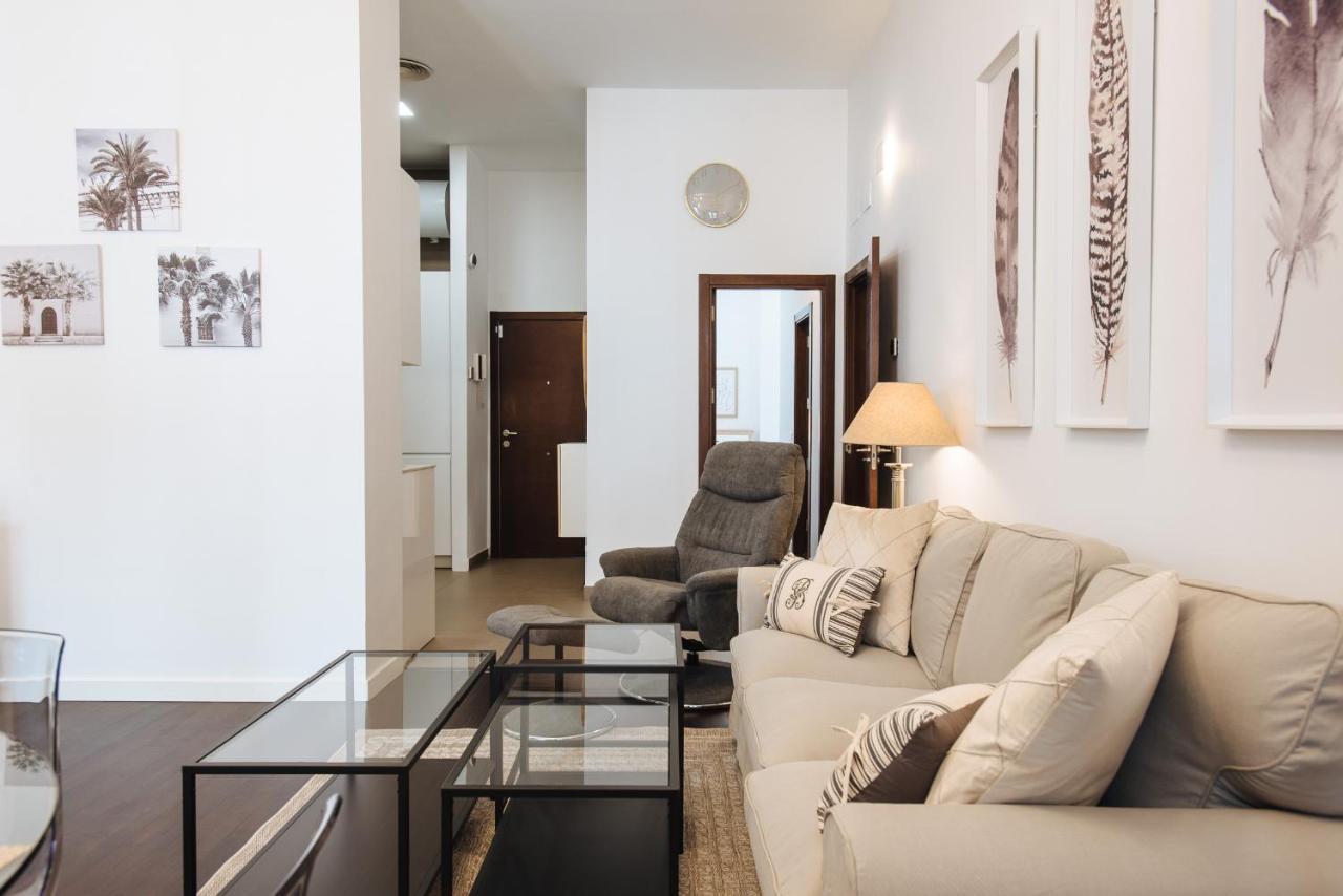Apartamento Puerta Real - Free Parking Sevilla Eksteriør billede