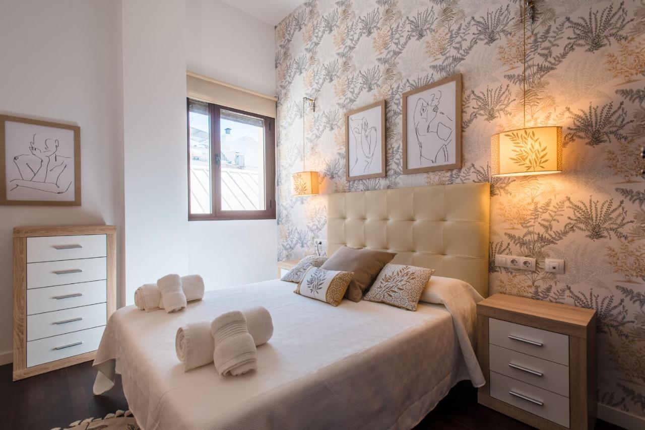 Apartamento Puerta Real - Free Parking Sevilla Eksteriør billede