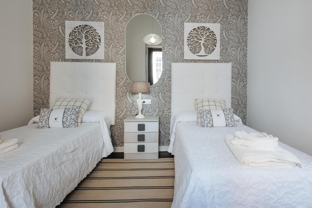 Apartamento Puerta Real - Free Parking Sevilla Eksteriør billede
