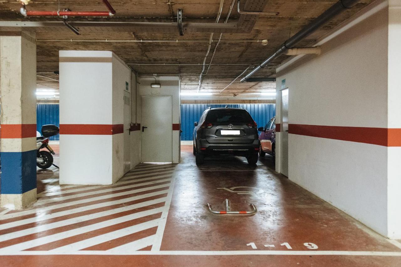 Apartamento Puerta Real - Free Parking Sevilla Eksteriør billede