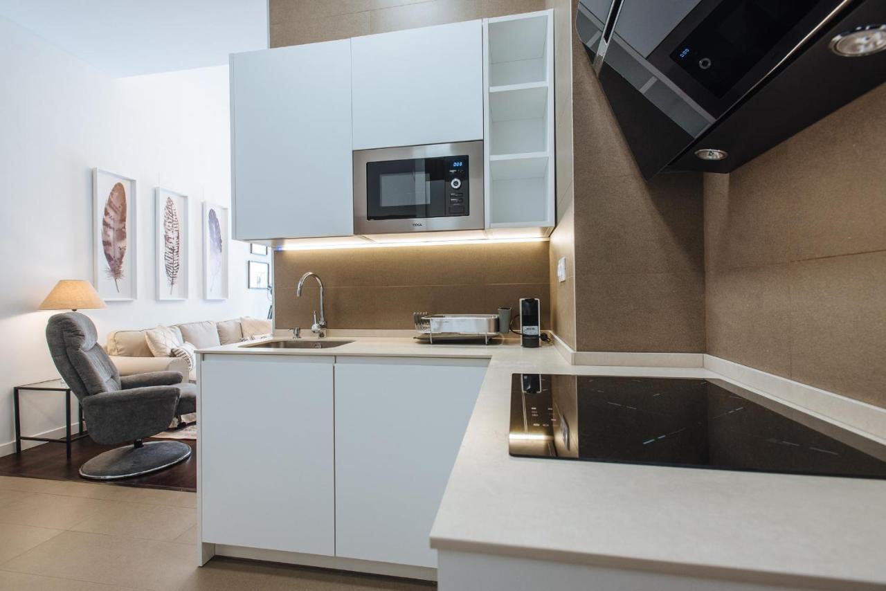 Apartamento Puerta Real - Free Parking Sevilla Eksteriør billede