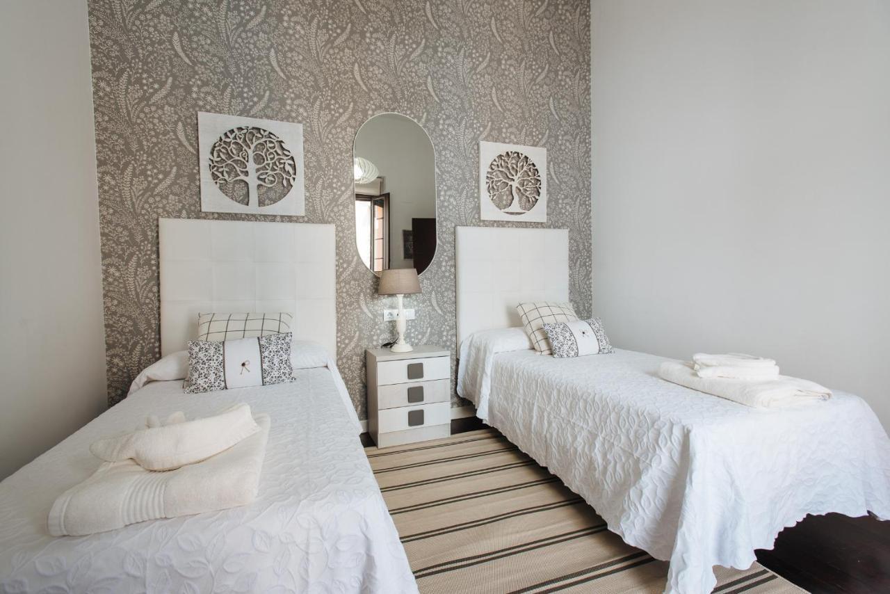 Apartamento Puerta Real - Free Parking Sevilla Eksteriør billede