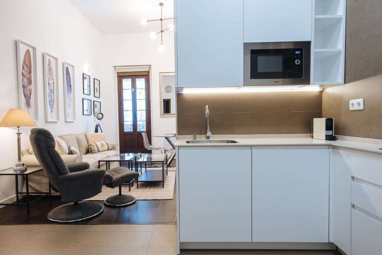 Apartamento Puerta Real - Free Parking Sevilla Eksteriør billede