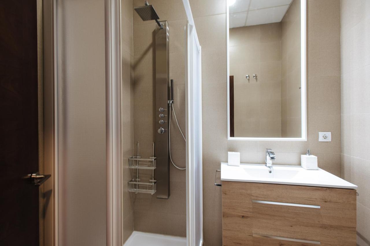 Apartamento Puerta Real - Free Parking Sevilla Eksteriør billede