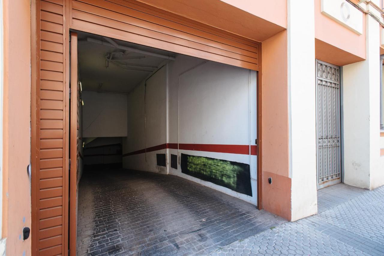 Apartamento Puerta Real - Free Parking Sevilla Eksteriør billede